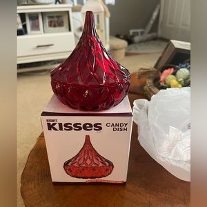 Hershey kisses candy dish